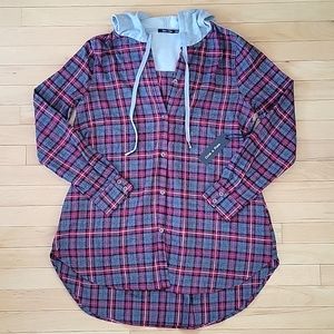 3/$15 NWT Doe & Rae long flannel button down top grey size large